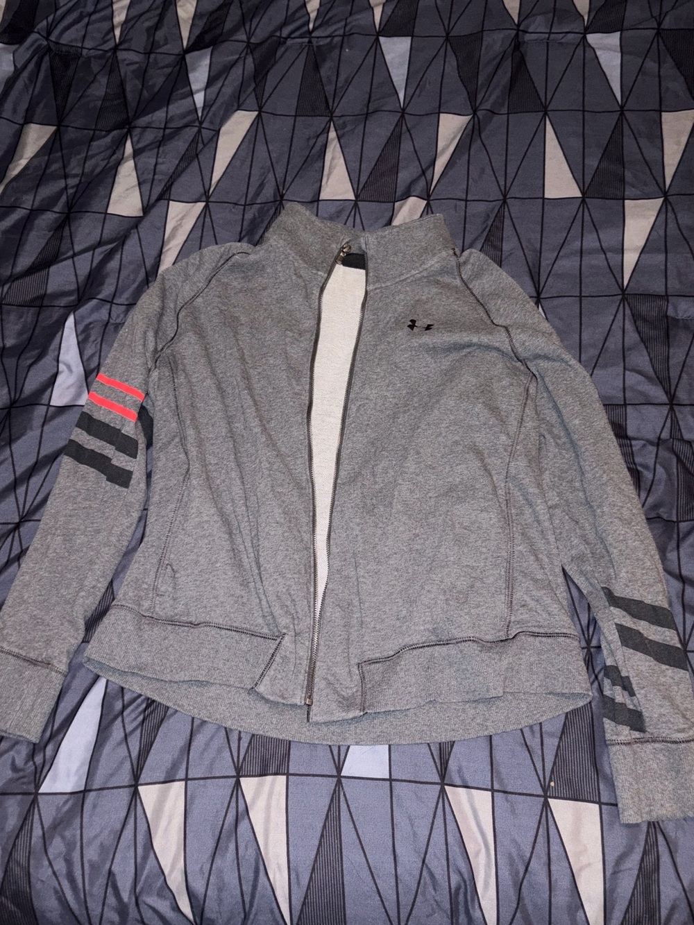 Under Armour Women's Gray Full-Zip Athletic Jacket with Contrast Sleeve Stripes